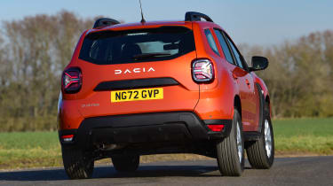 Dacia Duster - rear cornering